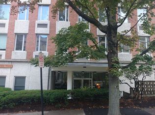 216 Saint Paul St APT 203, Brookline, MA 02446