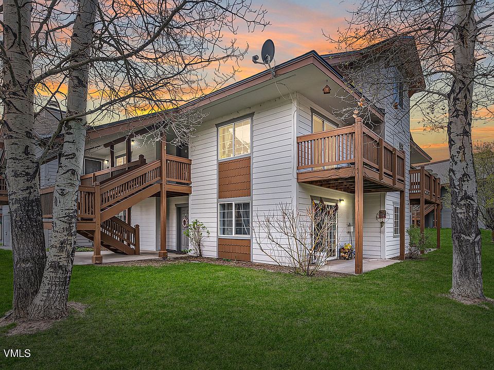 1st image of 705 Crazy Horse Cir
