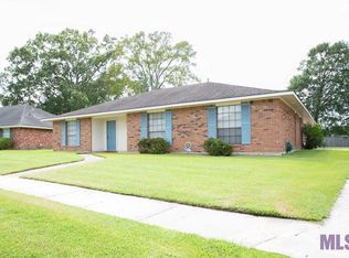13635 Ridgeview Dr, Baton Rouge, LA 70817