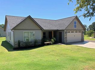 480 Blackwell Dr, Inman, SC 29349