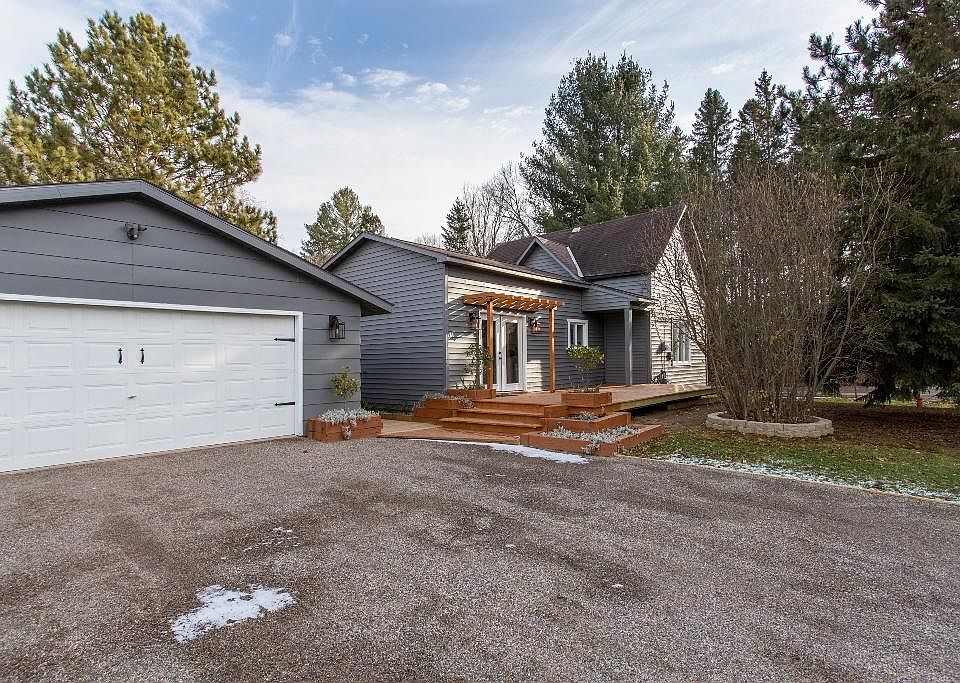 1st image of 307 S Metonga Ave #S