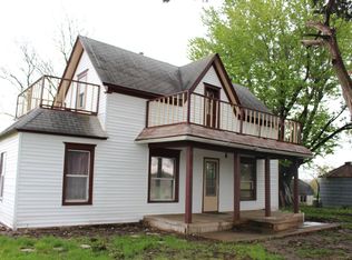 1301 SE Poplar St, Leon, IA 50144