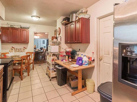 4th image of 5123 Garfield Ave