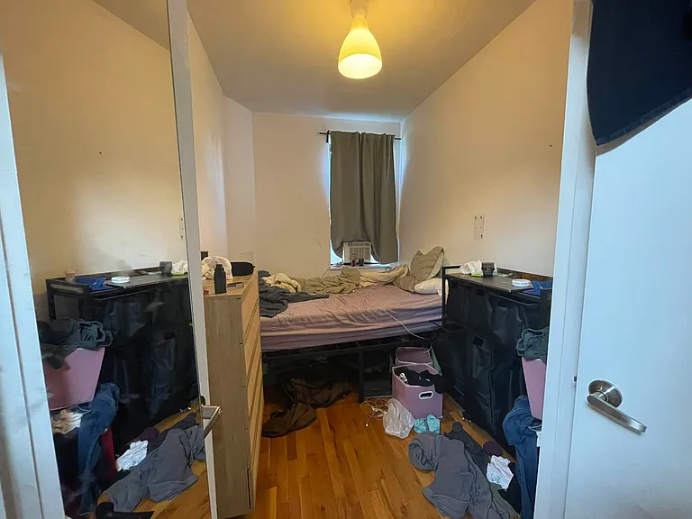 234 Stockholm St #3B — Photo 8