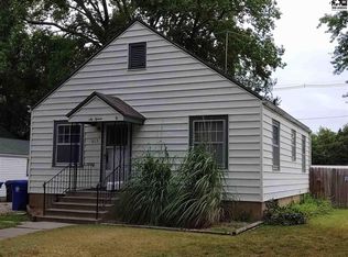615 S Elm St, McPherson, KS 67460