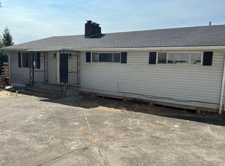 4108 NE Garden Dr, Newberg, OR 97132