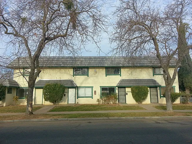2591 Glen Ave — Photo 20