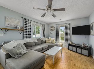 406 W Robertson St, Ozark, MO 65721