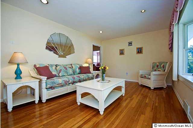 2nd image of 29 Jefferson Street