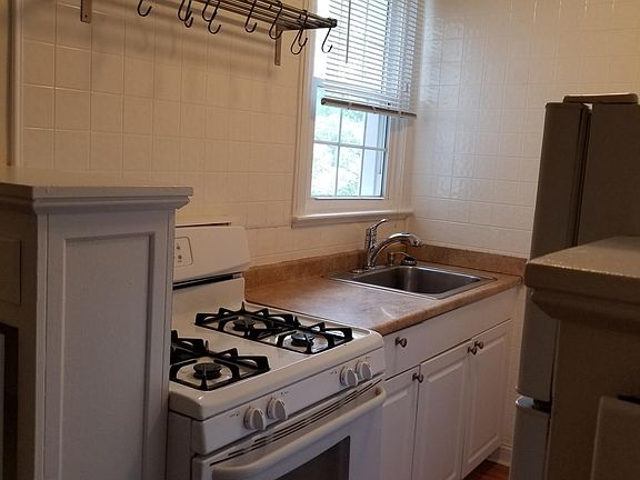 4th image of 2634 Lee Hwy APT 101