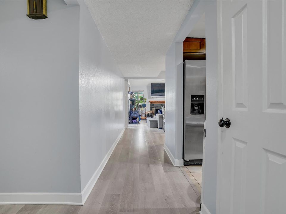 1st image of 1670 Clayton Rd APT 20
