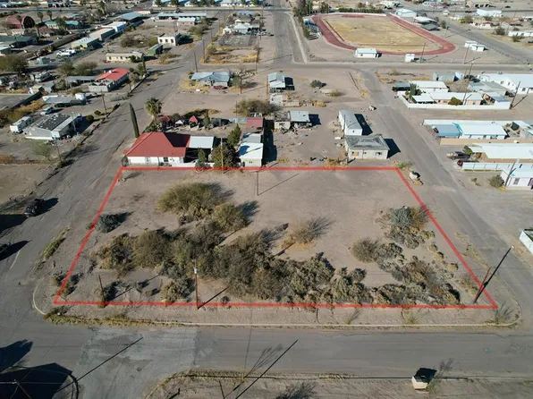 701 E Wilson St, Presidio, TX 79845