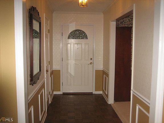 3rd image of 102 Peachtree Run