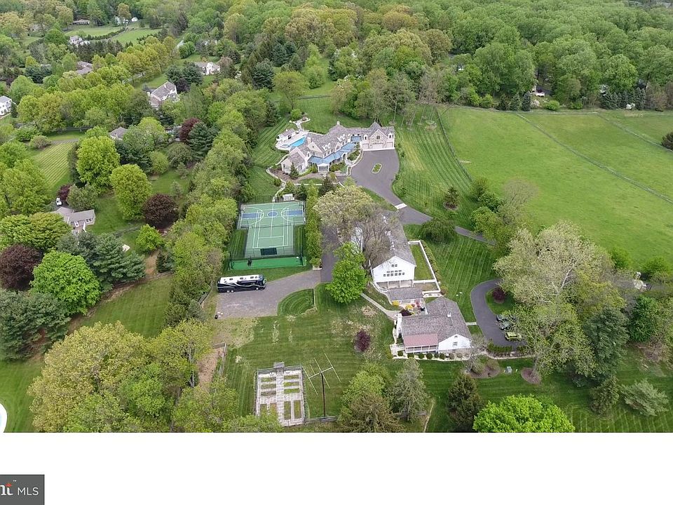 Jim Thome's House (former) in New Hope, PA (#2) - Virtual Globetrotting