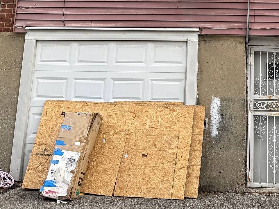 1st image of 5636 206th St