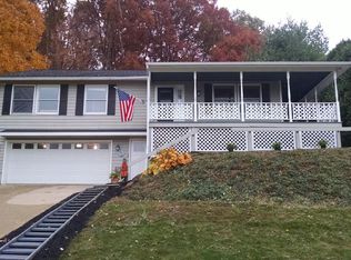 516 Grand Ridge Dr, Howard, OH 43028