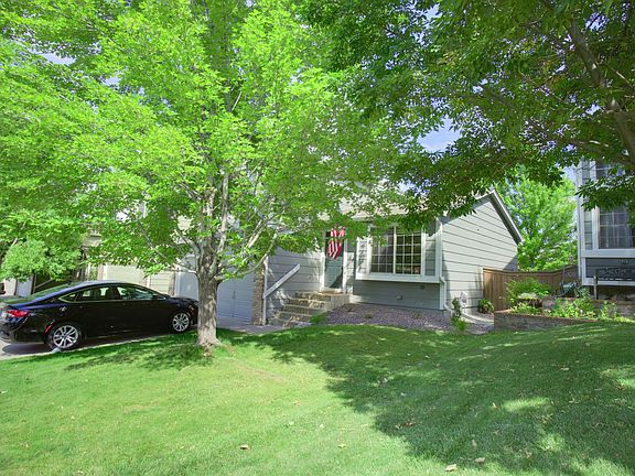 4th image of 9765 Moss Rose Cir