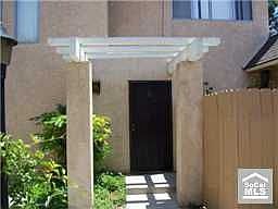 951 Las Lomas Dr. #6