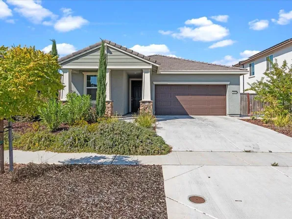 2127 Jewel Lake Way, Plumas Lake, CA 95961