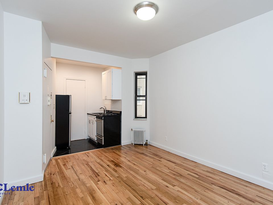 1st image of 305 E 78th St #5C