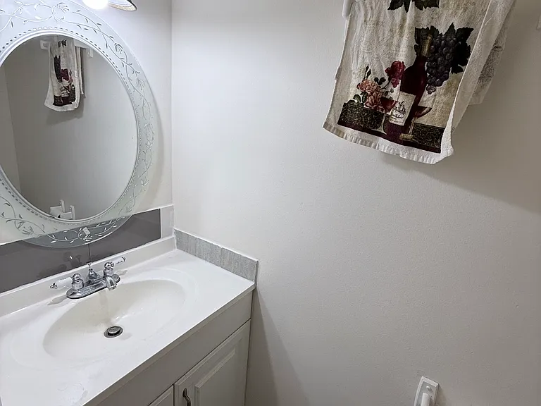 8238 Wycliffe Ct #4 — Photo 16