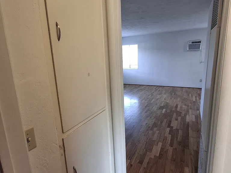 309 Marie St — Photo 23
