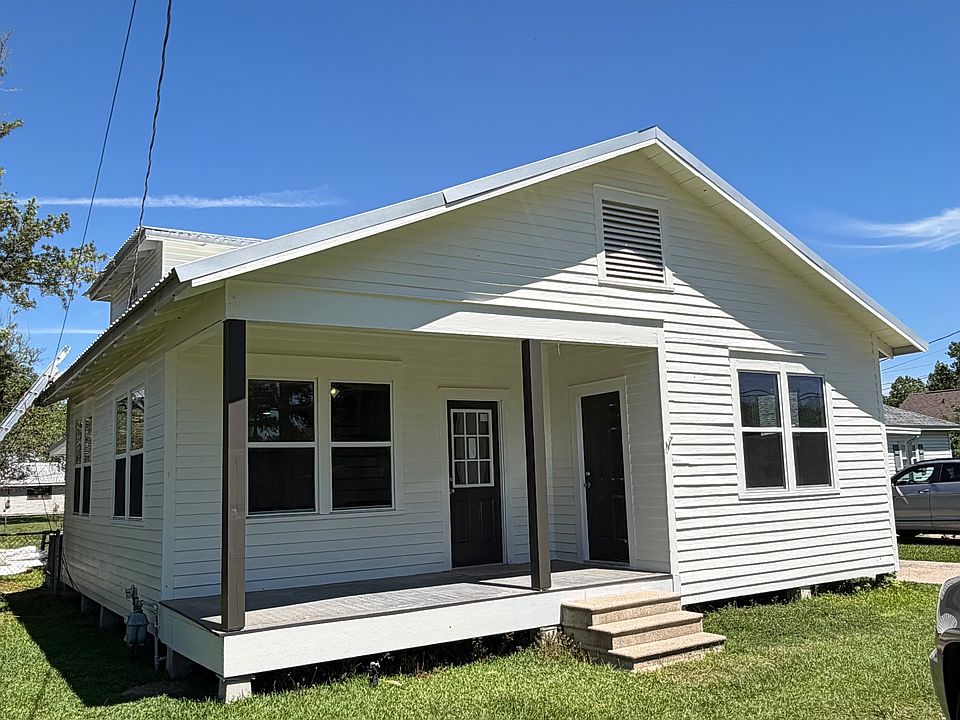 1st image of 57820 Homestead Dr