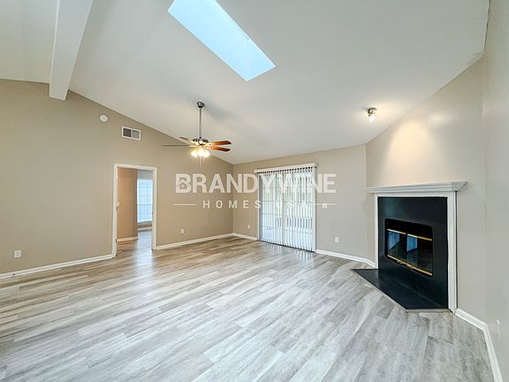 3rd image of 4552 Arrow Wind Ln