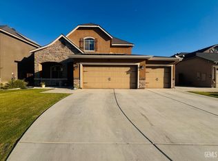 9506 Liberty Island Dr, Bakersfield, CA 93311
