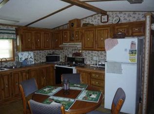 W190 Main St, Fremont, WI 54940