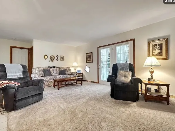 28 Longfellow Dr #1202, Erie, PA 16509