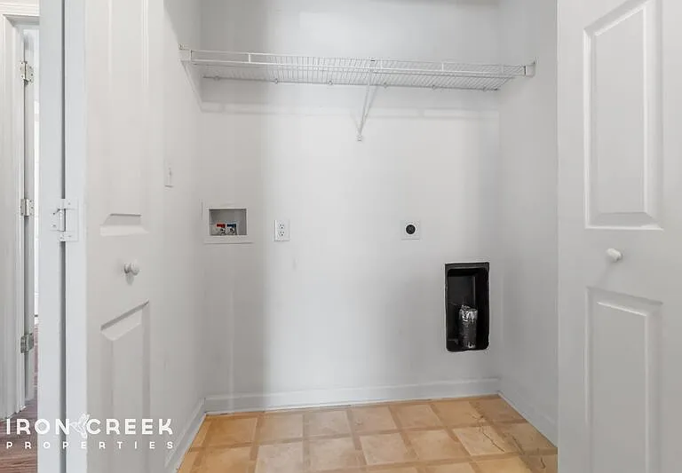 89 Old Salem Ct — Photo 22