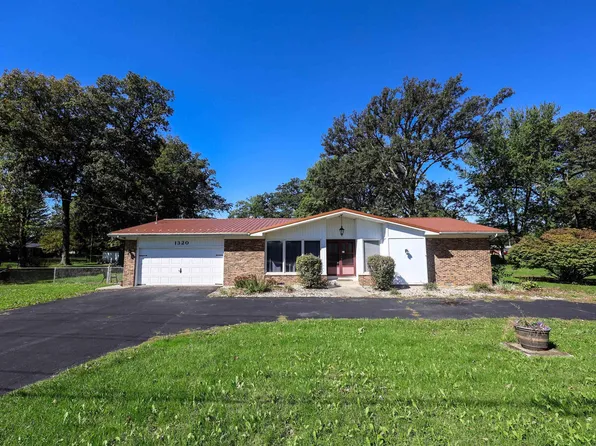 1320 Clark Ave, Bluffton, IN 46714