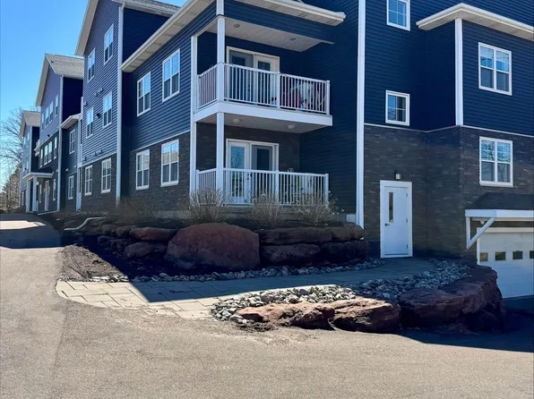 29 Stratford Rd #103, Stratford, PE C1B 1T4