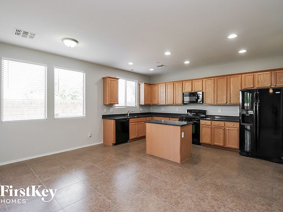 4th image of 31309 N Cavalier Dr