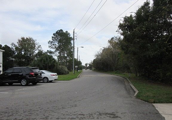 4th image of 1802 Northlake Dr