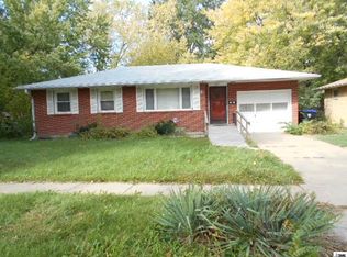 2931 SW Wayne Ave, Topeka, KS 66611