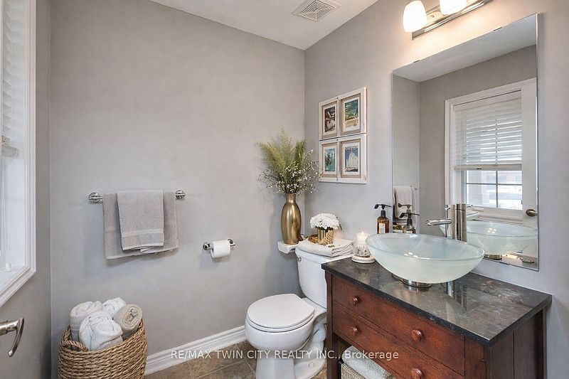 Burlington House for rent - 3 Bedrooms — photo 6