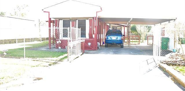 1st image of 162 Paula Dr