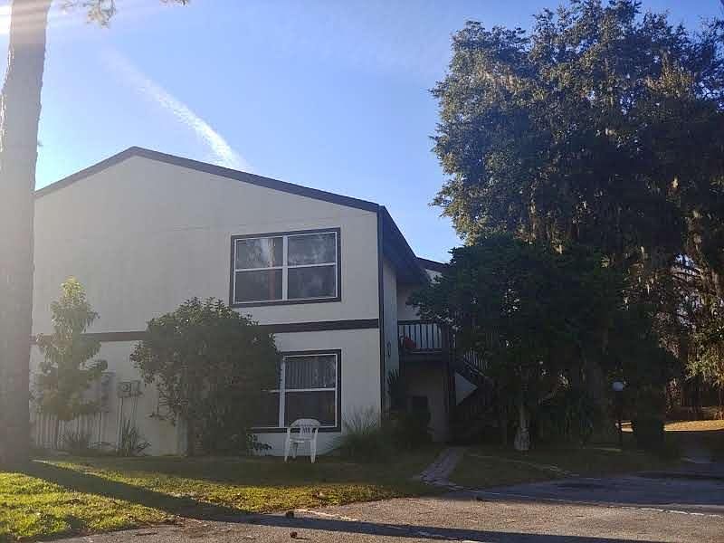 1st image of 12202 Sandalwood Dr