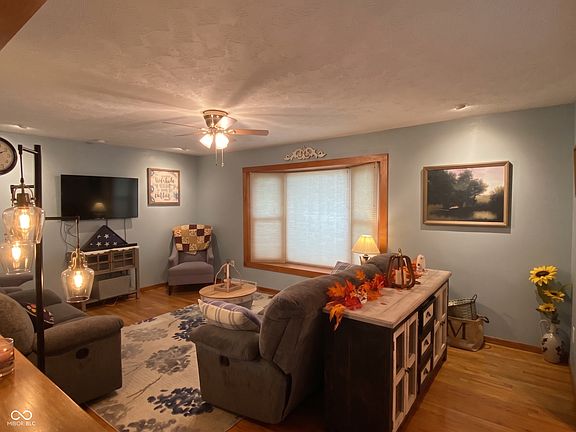 3rd image of 617 Medallion Dr