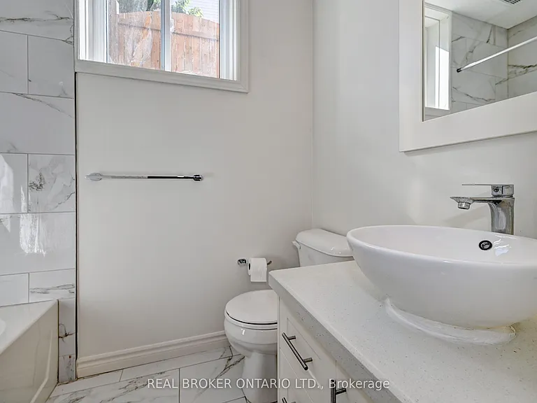 164 Heiman St #4A — Photo 13