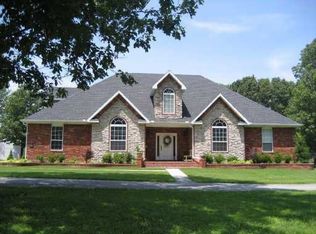 3518 N Dixieland Rd, Little Flock, AR 72756