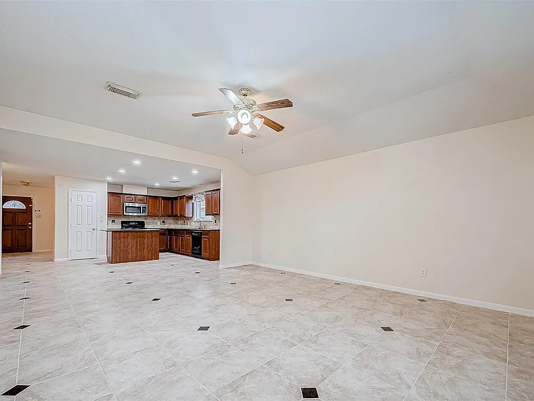 7514 Trail Holw — Photo 16