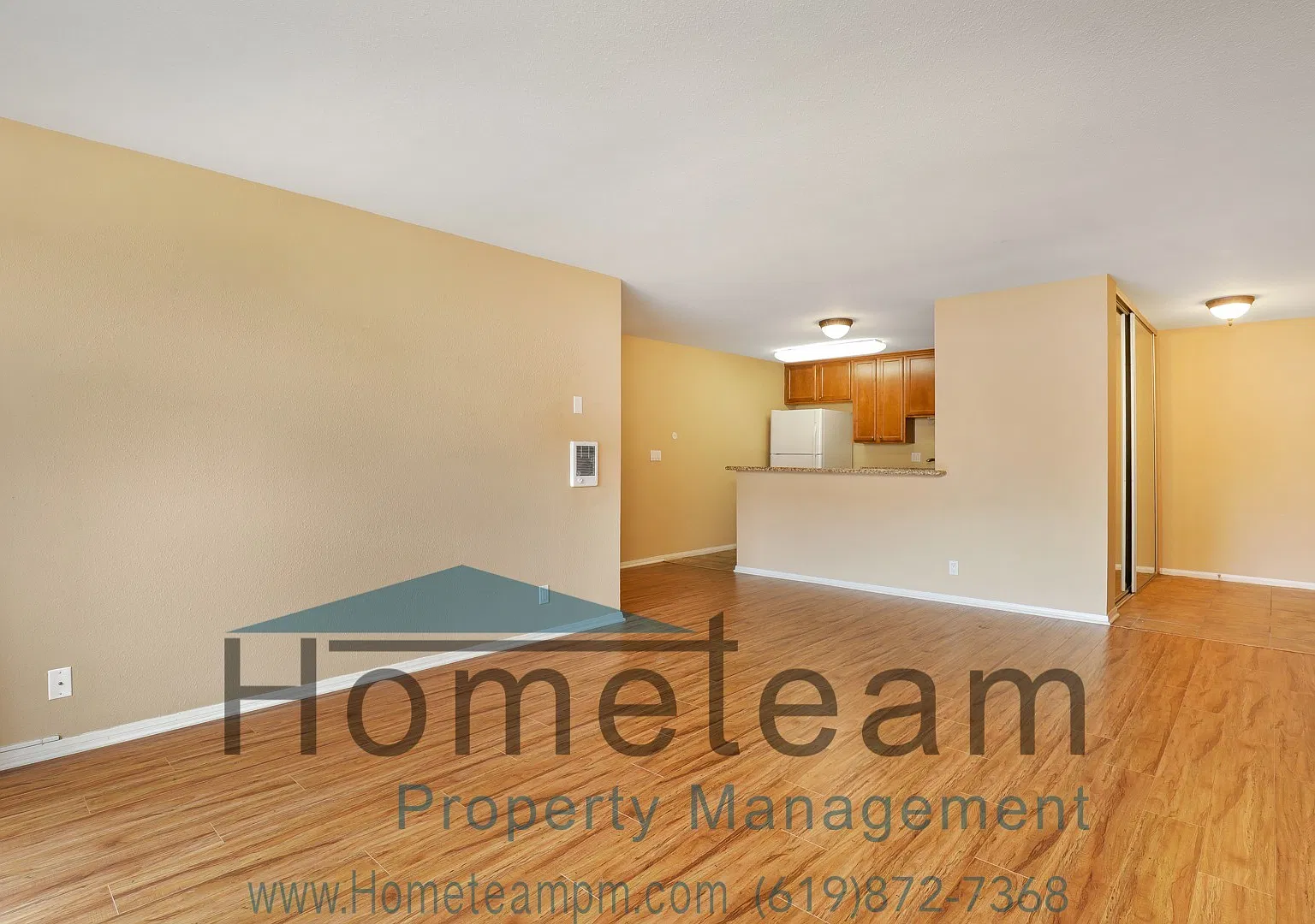 2 Br/ 2 Ba 892 Sqft San Diego Condo — Photo 1