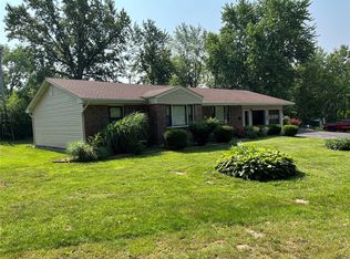 424 Pershing Dr, Warrenton, MO 63383