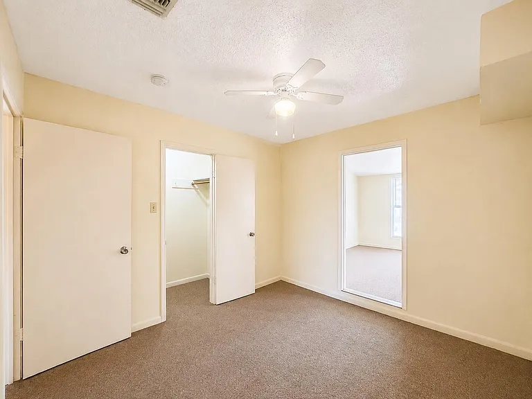 12504 Autumn Leaf Ln — Photo 28
