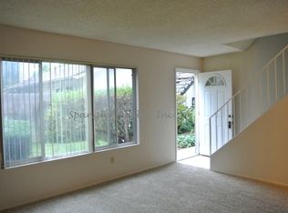 2128 Via Robles, Oceanside, CA 92054