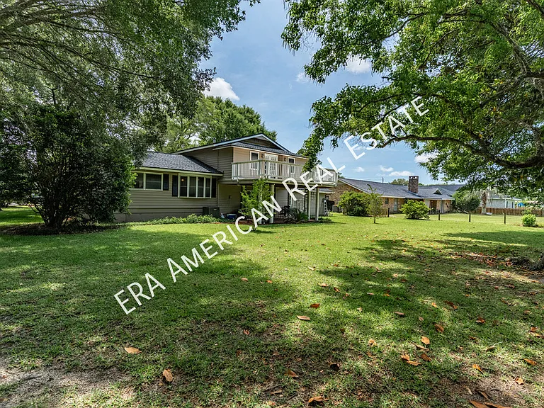 631 Country Club Ave — Photo 8
