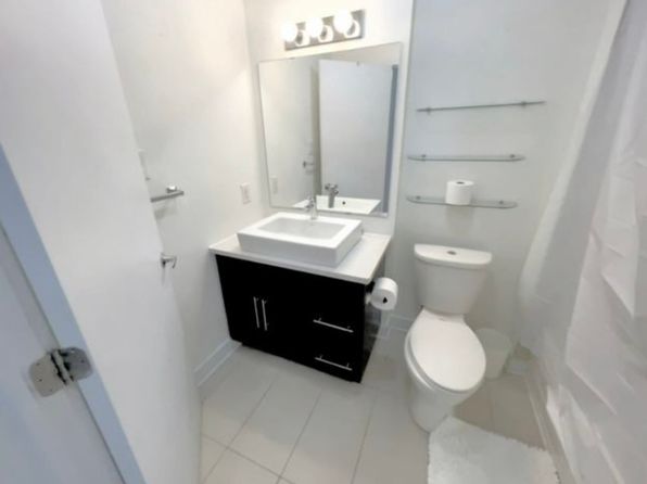 360 Cumberland St #307, Ottawa, ON K1N 0B1